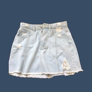 FOREVER 21 Women's Jean Skirt / Size: 27